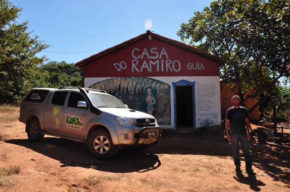 Na casa do famoso guia Ramiro, no P.E. de Terra Ronca, região de São Domingos - GO